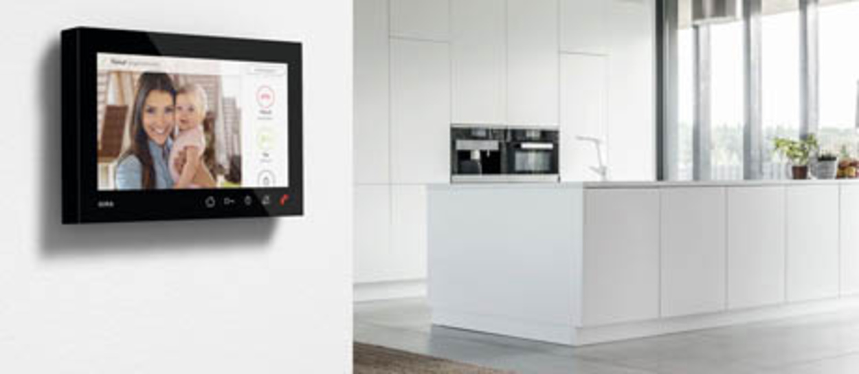 Gira Wohnungsstation bei Hansen & Zängler Elektrotechnik in Gemünden