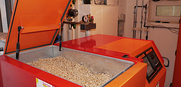 Pelletheizung bei Hansen & Zängler Elektrotechnik in Gemünden