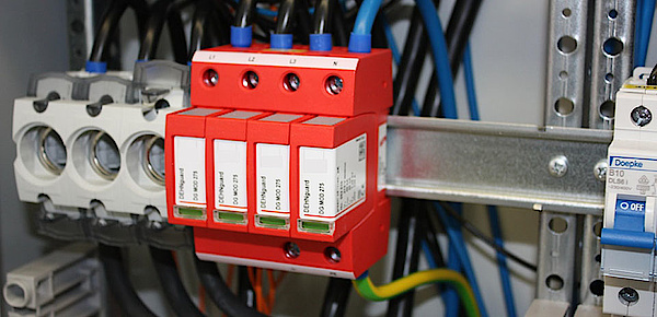 Über­spannungs­schutz bei Hansen & Zängler Elektrotechnik in Gemünden